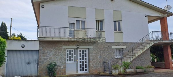 casa indipendente in vendita a Velletri
