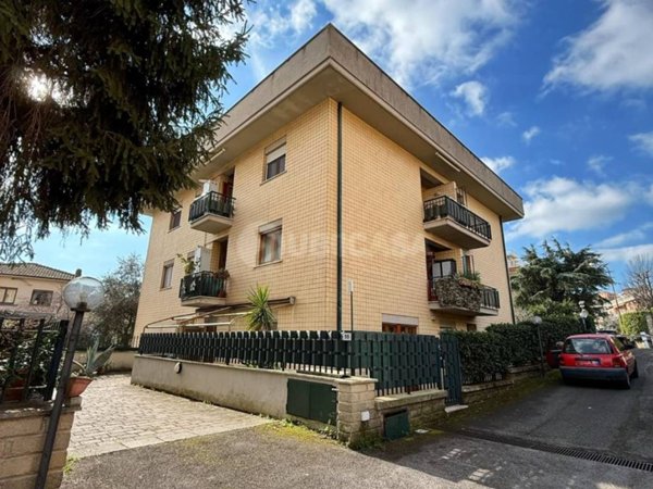 appartamento in vendita a Velletri