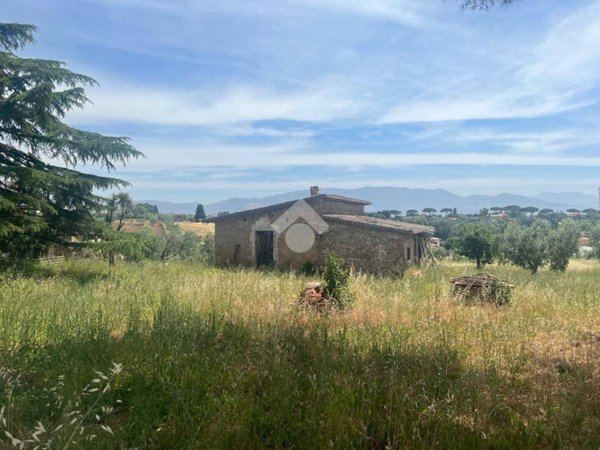 casa indipendente in vendita a Velletri