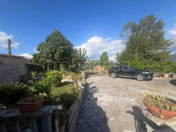 casa indipendente in vendita a Velletri