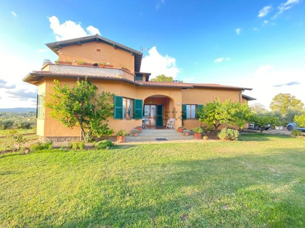 casa indipendente in vendita a Velletri