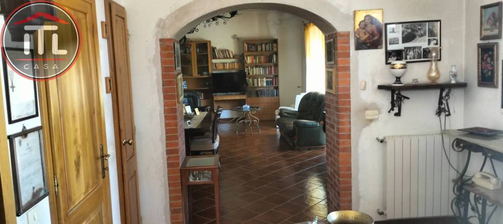 casa indipendente in vendita a Velletri