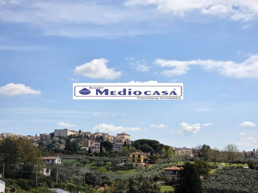casa indipendente in vendita a Velletri