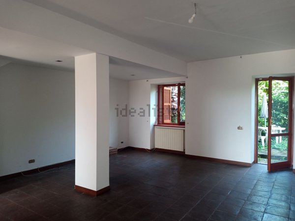 casa indipendente in vendita a Velletri
