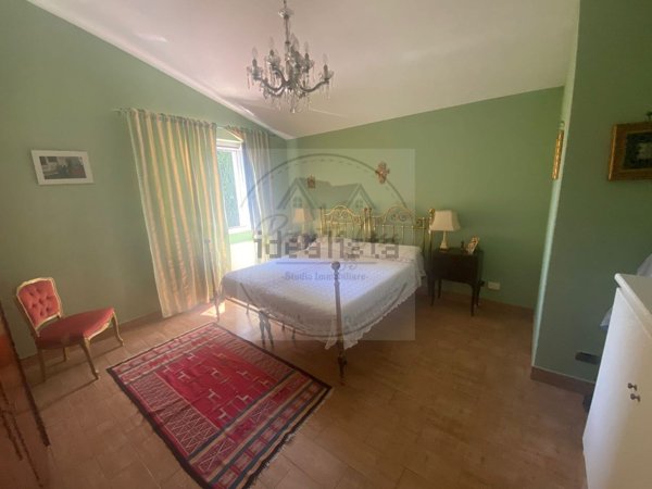 casa indipendente in vendita a Velletri