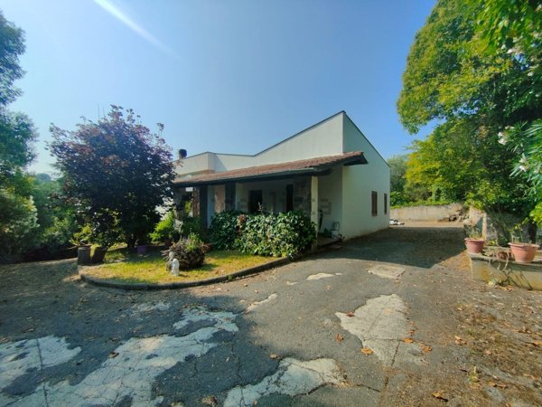 casa indipendente in vendita a Velletri