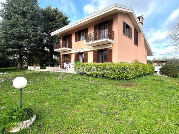 casa indipendente in vendita a Velletri
