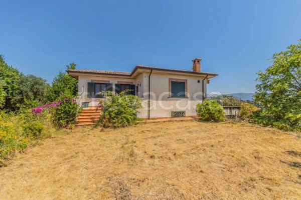 casa indipendente in vendita a Velletri