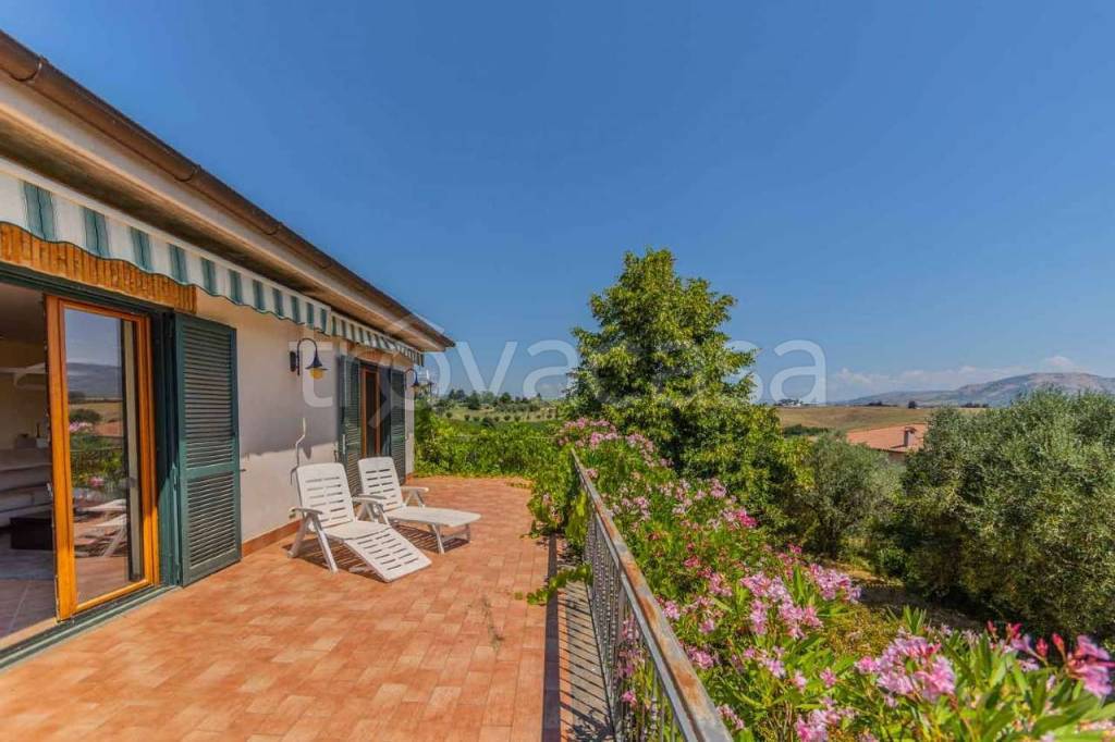 casa indipendente in vendita a Velletri
