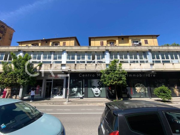 ufficio in vendita a Velletri