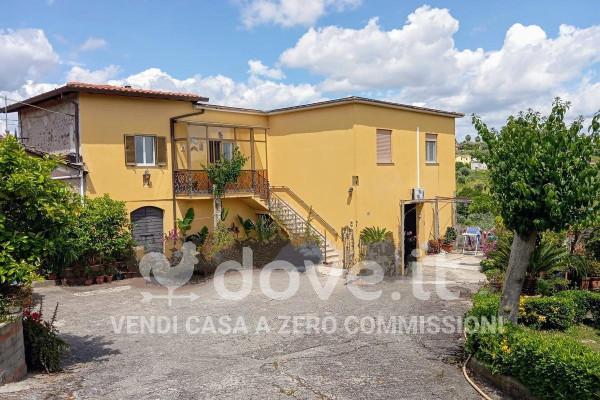 casa indipendente in vendita a Velletri