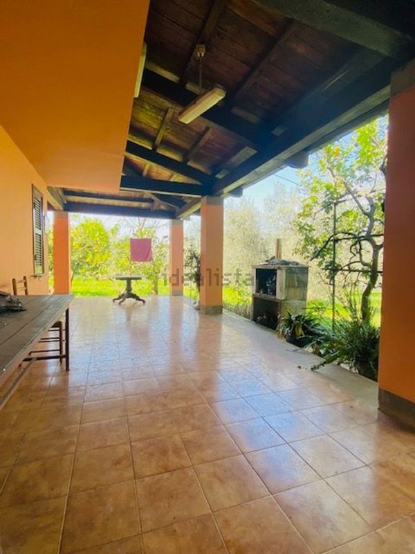 casa indipendente in vendita a Velletri