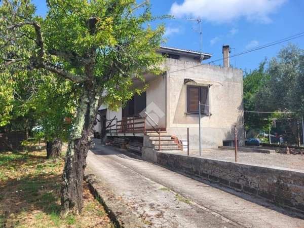 casa indipendente in vendita a Velletri