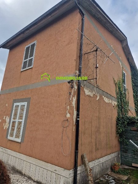 casa indipendente in vendita a Velletri