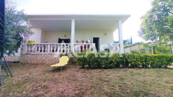 casa indipendente in vendita a Velletri