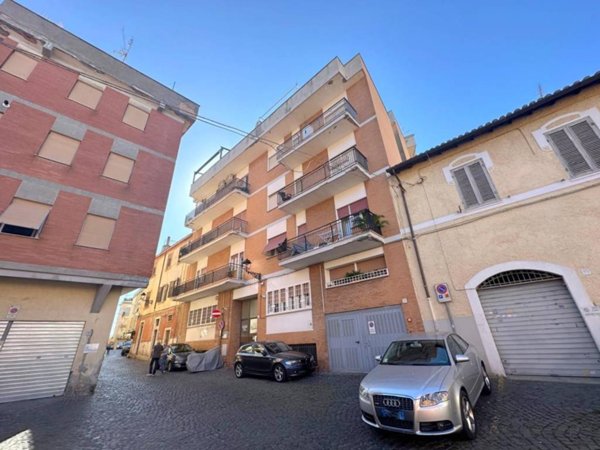 appartamento in vendita a Velletri