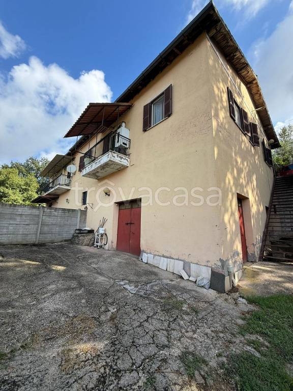 casa indipendente in vendita a Velletri