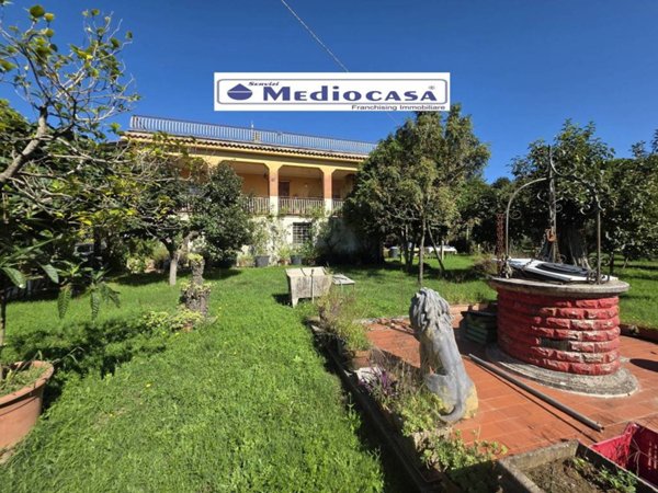casa indipendente in vendita a Velletri