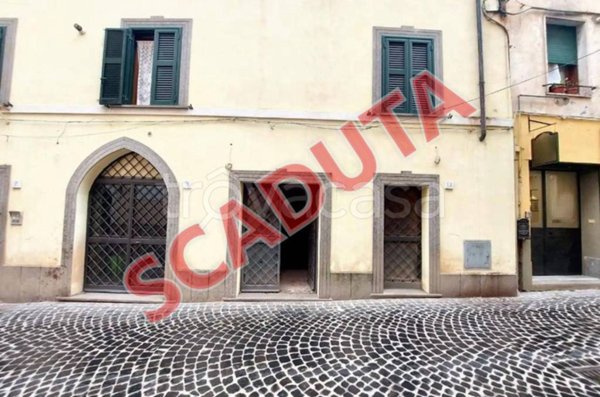 negozio in vendita a Velletri