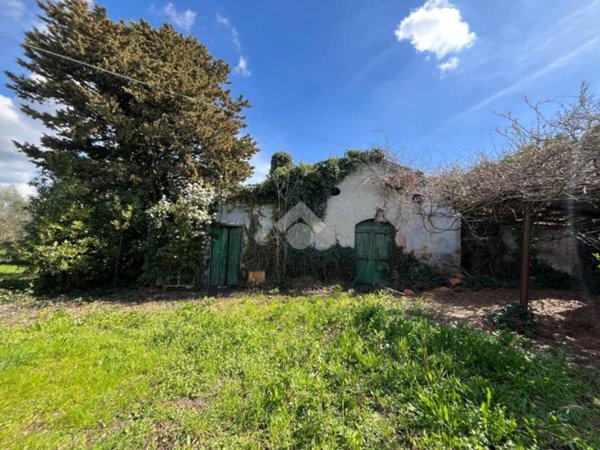 casa indipendente in vendita a Velletri