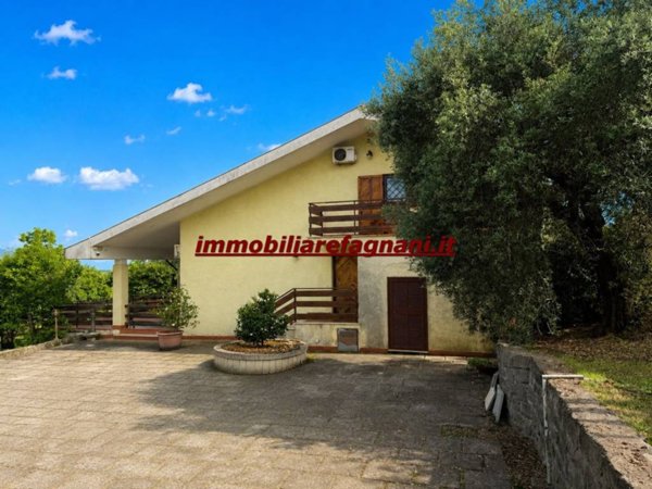 casa indipendente in vendita a Velletri