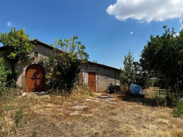 casa indipendente in vendita a Velletri