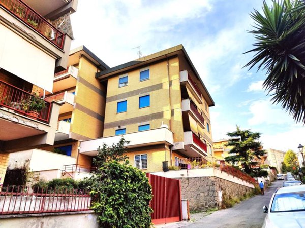 appartamento in vendita a Velletri