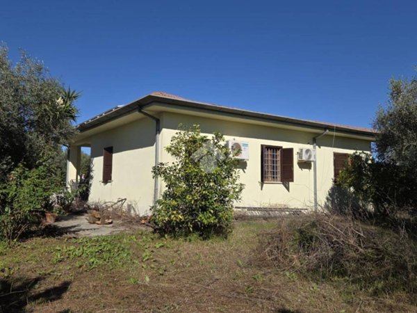 casa indipendente in vendita a Velletri