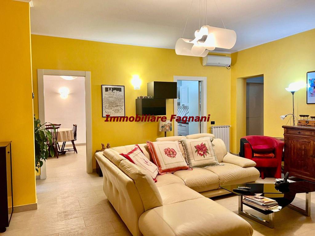 casa indipendente in vendita a Velletri