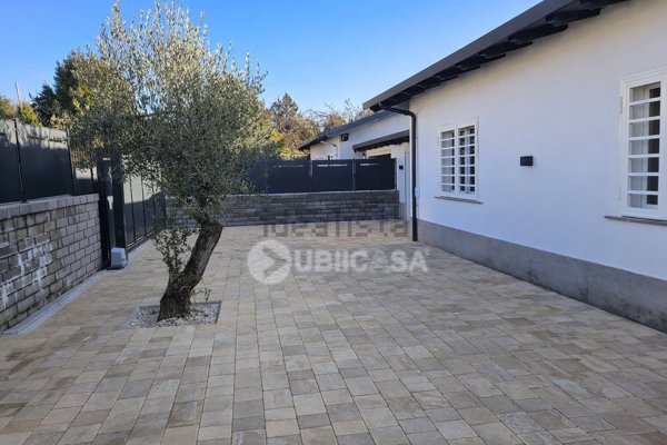 casa indipendente in vendita a Velletri