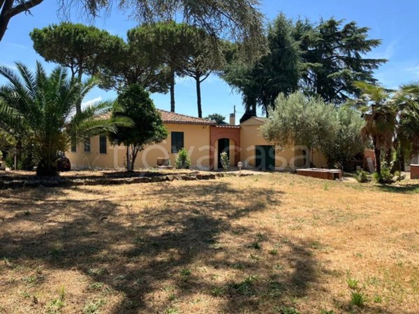 casa indipendente in vendita a Velletri