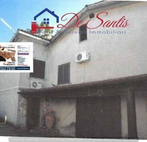 casa indipendente in vendita a Velletri