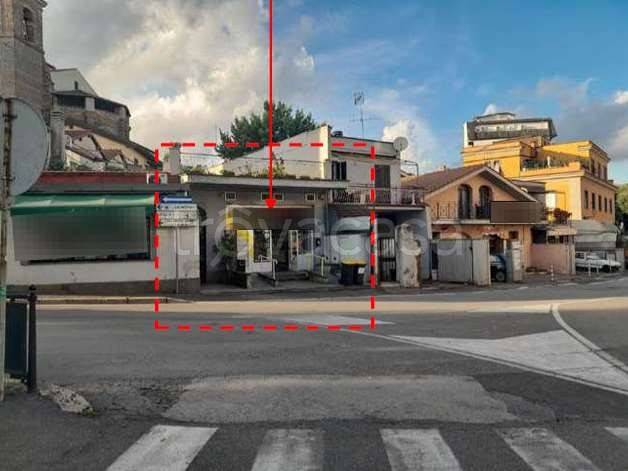 negozio in vendita a Velletri