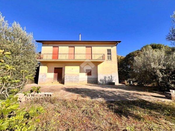 casa indipendente in vendita a Velletri