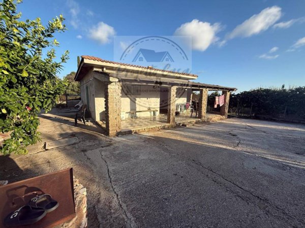 casa indipendente in vendita a Velletri