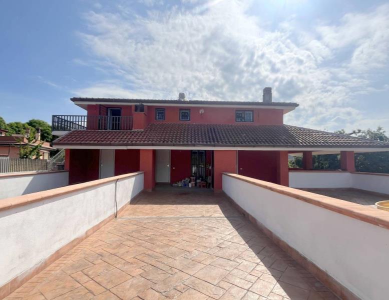 appartamento in vendita a Velletri