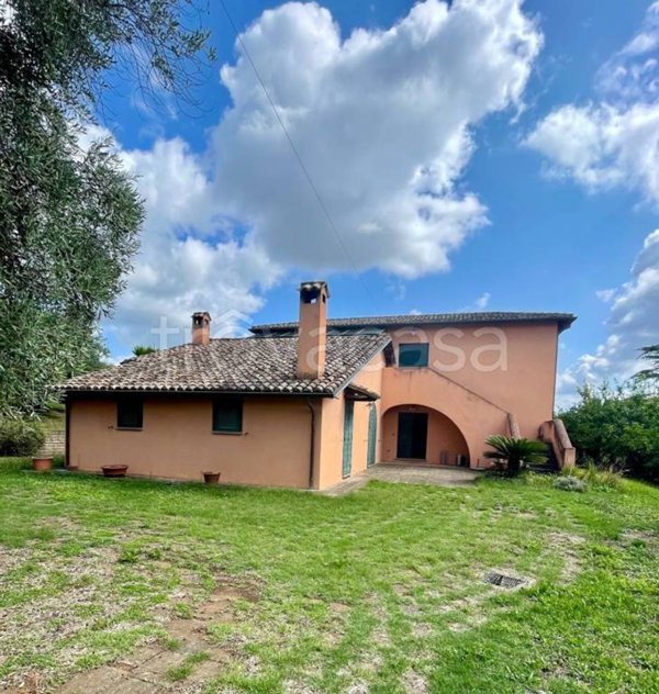 casa indipendente in vendita a Velletri
