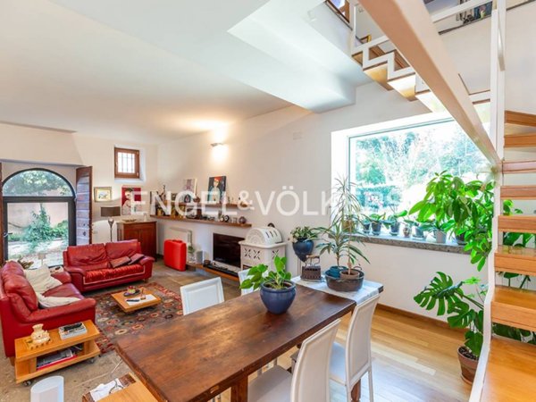 casa indipendente in vendita a Velletri