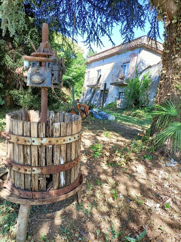 casa indipendente in vendita a Velletri