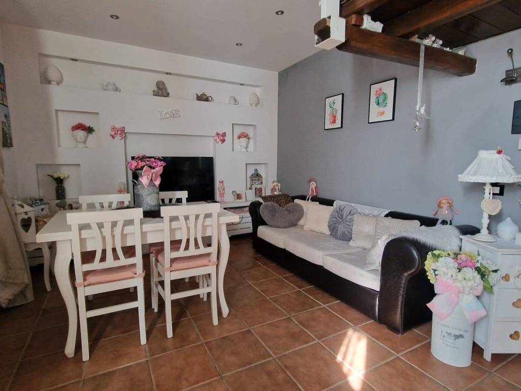 appartamento in vendita a Velletri