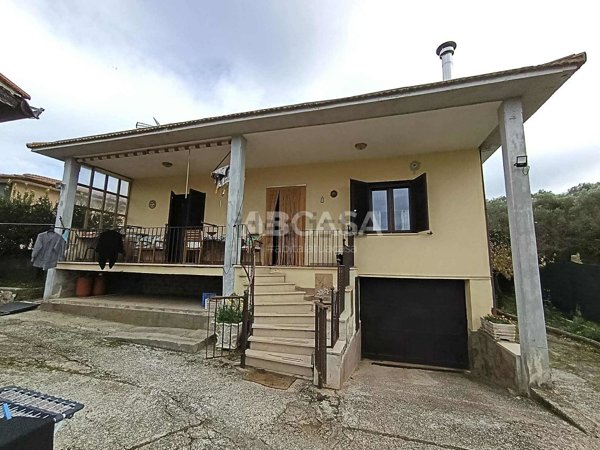 casa indipendente in vendita a Velletri