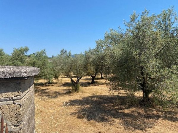 terreno edificabile in vendita a Velletri