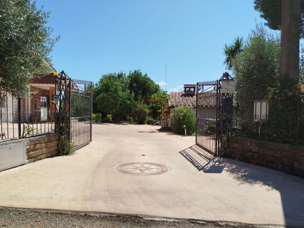 casa indipendente in vendita a Velletri