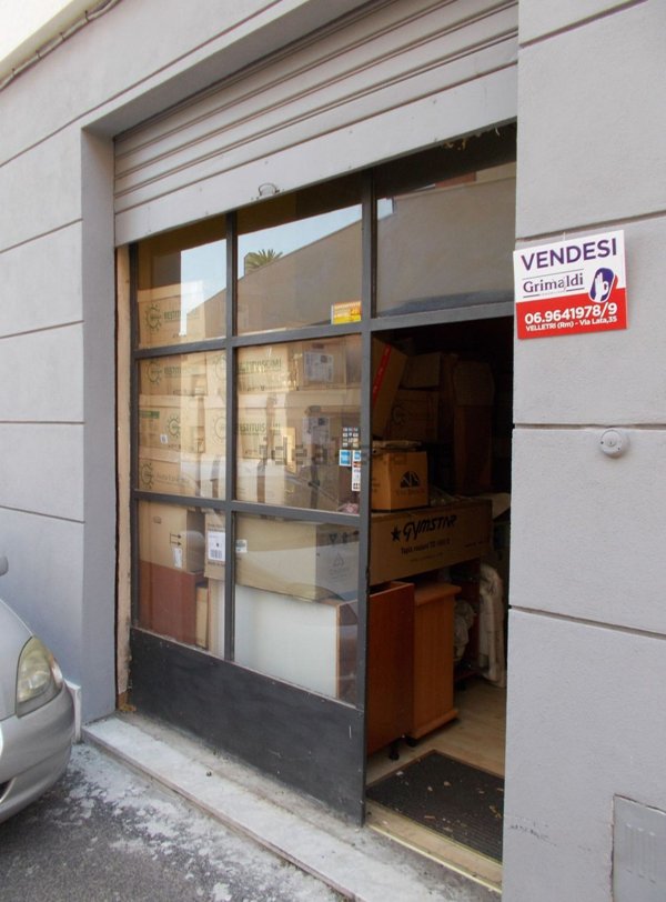 ufficio in vendita a Velletri