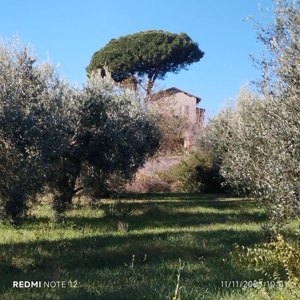 casa indipendente in vendita a Velletri