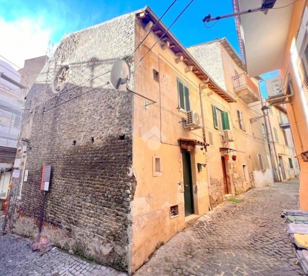 appartamento in vendita a Velletri