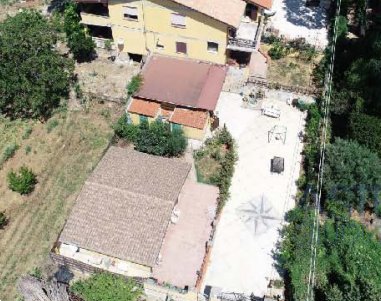 casa indipendente in vendita a Velletri