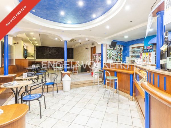 negozio in vendita a Velletri