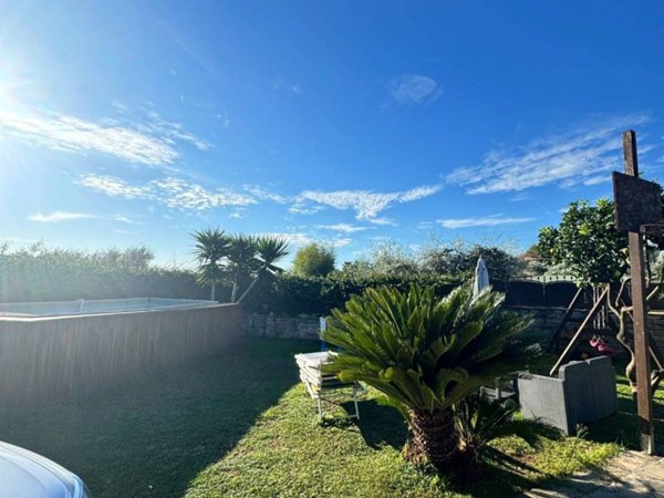 casa indipendente in vendita a Velletri