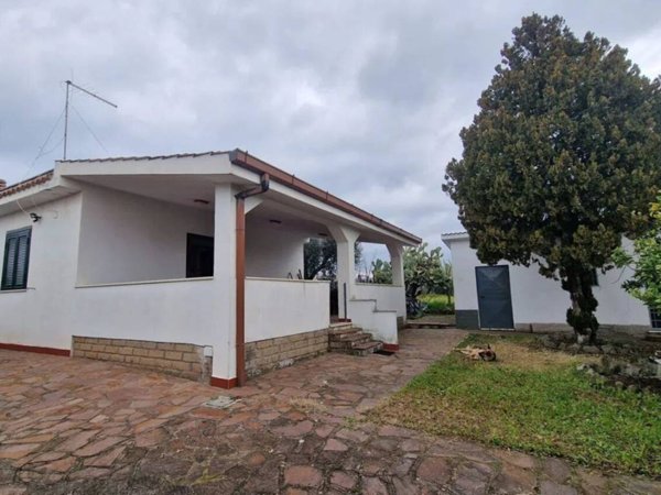 casa indipendente in vendita a Velletri